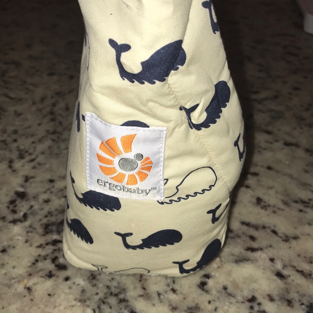 Ergo Baby Insert w/ pillow